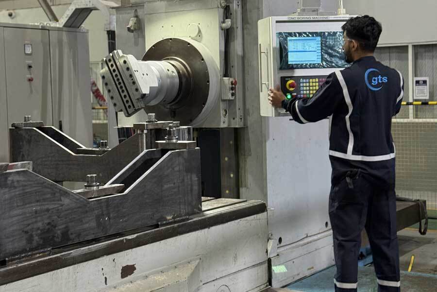Horizontal-Boring-Mill Turbine compressor rotor repairs and balancing Doha Qatar | Gulf Turbo Services